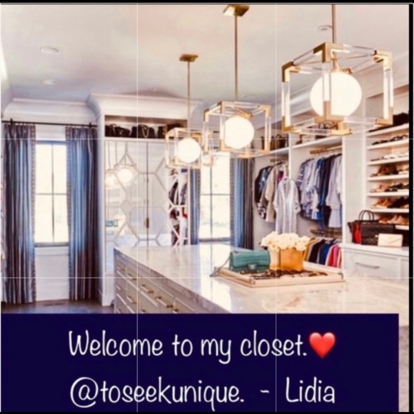 ⭐️ Pretty animal graphic print top, stretchy - Picture 9 of 16